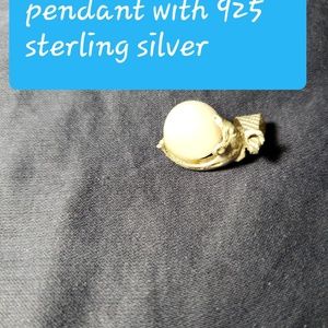 Necklaces for men and women's